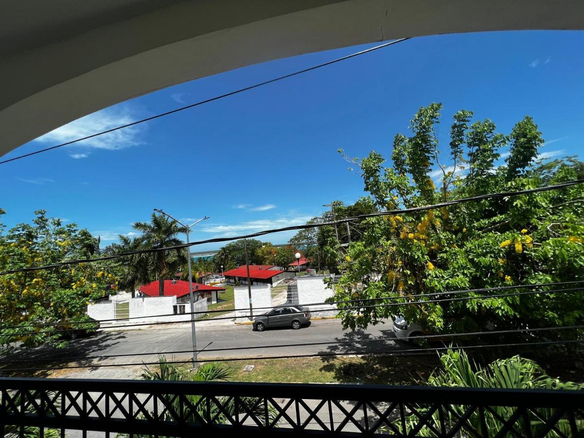 Hotel Alux บากาลาร์ ภายนอก รูปภาพ